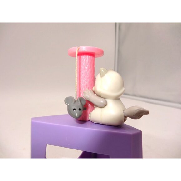 Littlest Pet Shop Cutesy Kittens with Cat and Mouse1992 Kenner an White Kitty - Picture 4 of 16